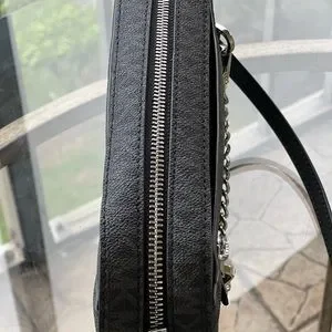 MICHAEL KORS ネイビー バッグ MICHAEL KORS ネイビー ショルダーバッグ - メルカリ